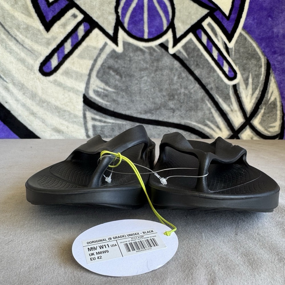 Size M9/W11 - New OOFOS Sandals Black OOriginal Slides - Picture 4 of 8